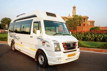 12 Seater Tempo Traveller in Himachal