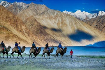 Magical Ladakh with Kashmir